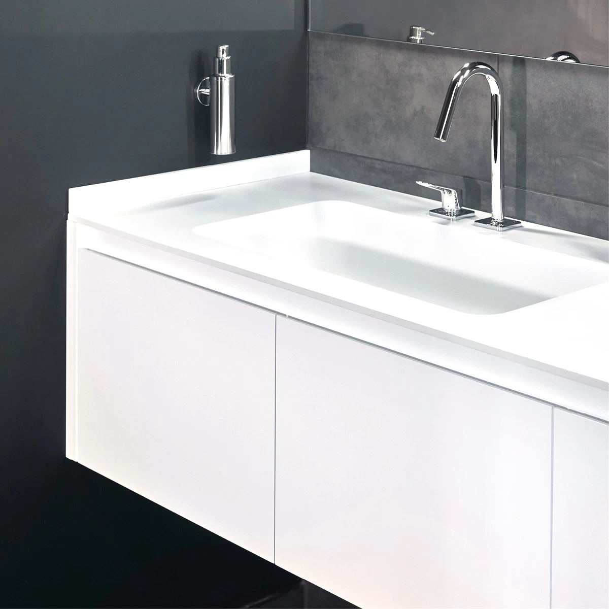 Máy nước nóng tức thì E-mini MBH
