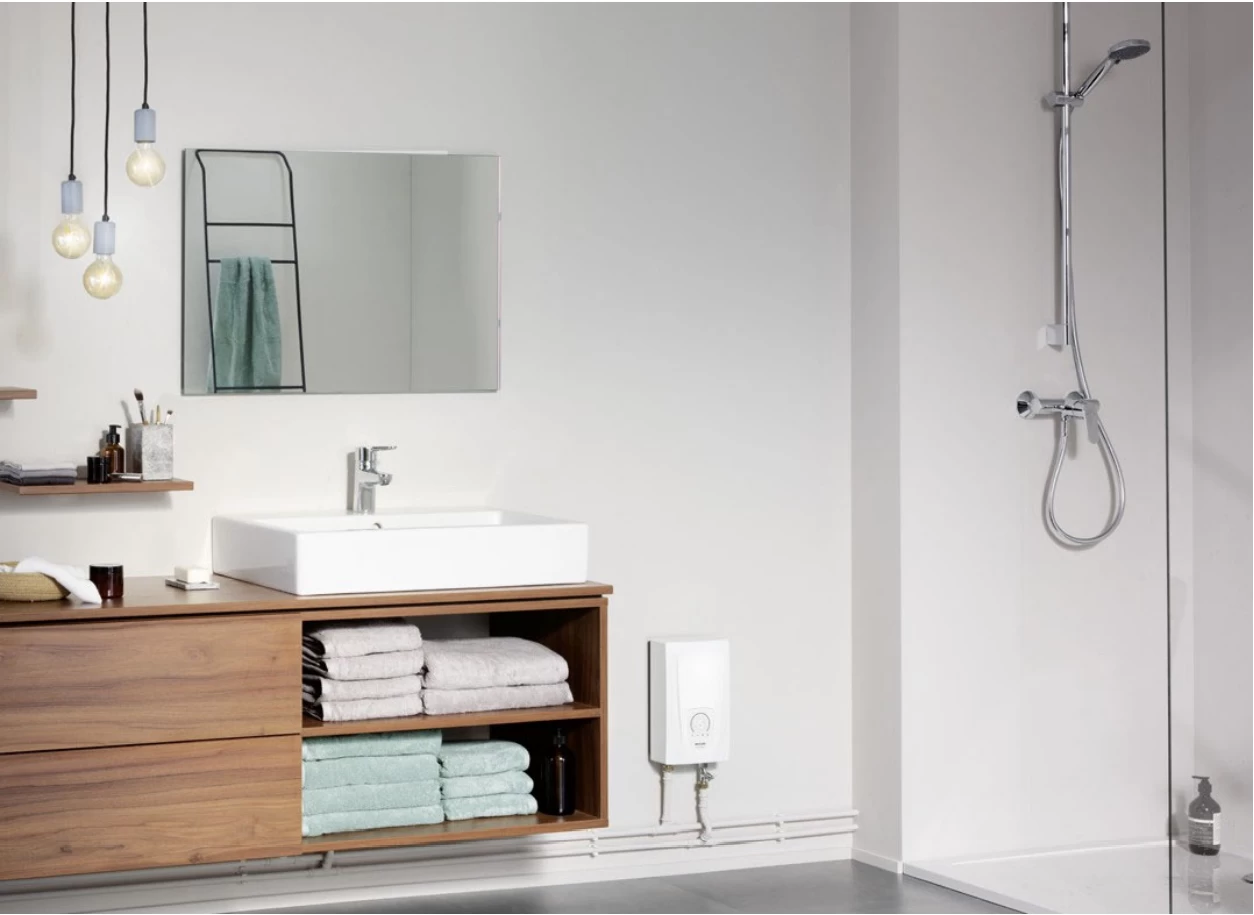 Máy làm nước nóng trực tiếp E-compact CEX