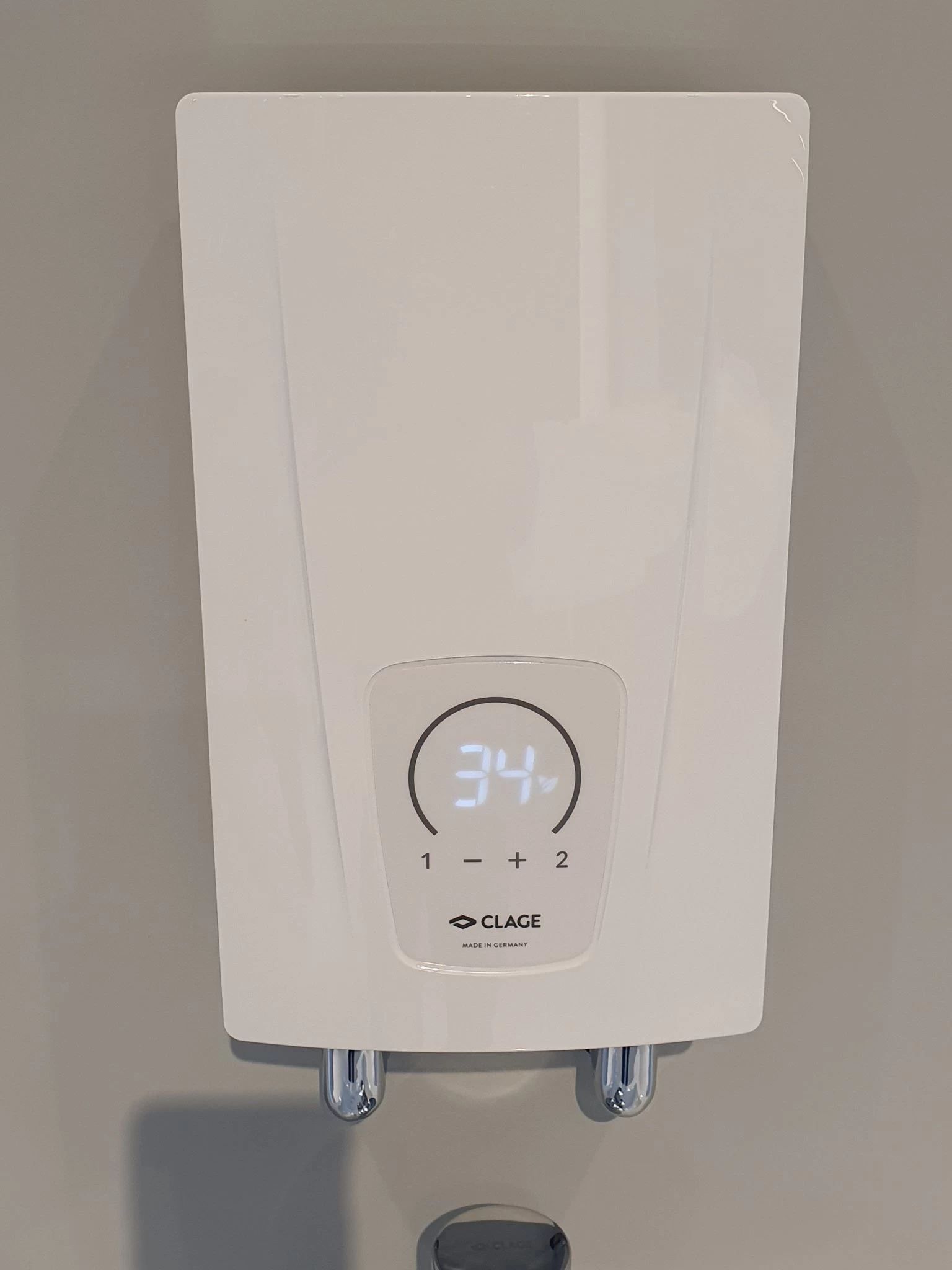 Máy làm nước nóng trực tiếp CLAGE CEX9 Plus